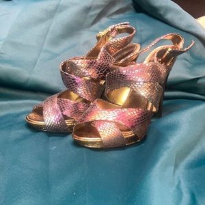 Sarah Jayne gold and purple heels with scale print  |  Womens size 8 1/2